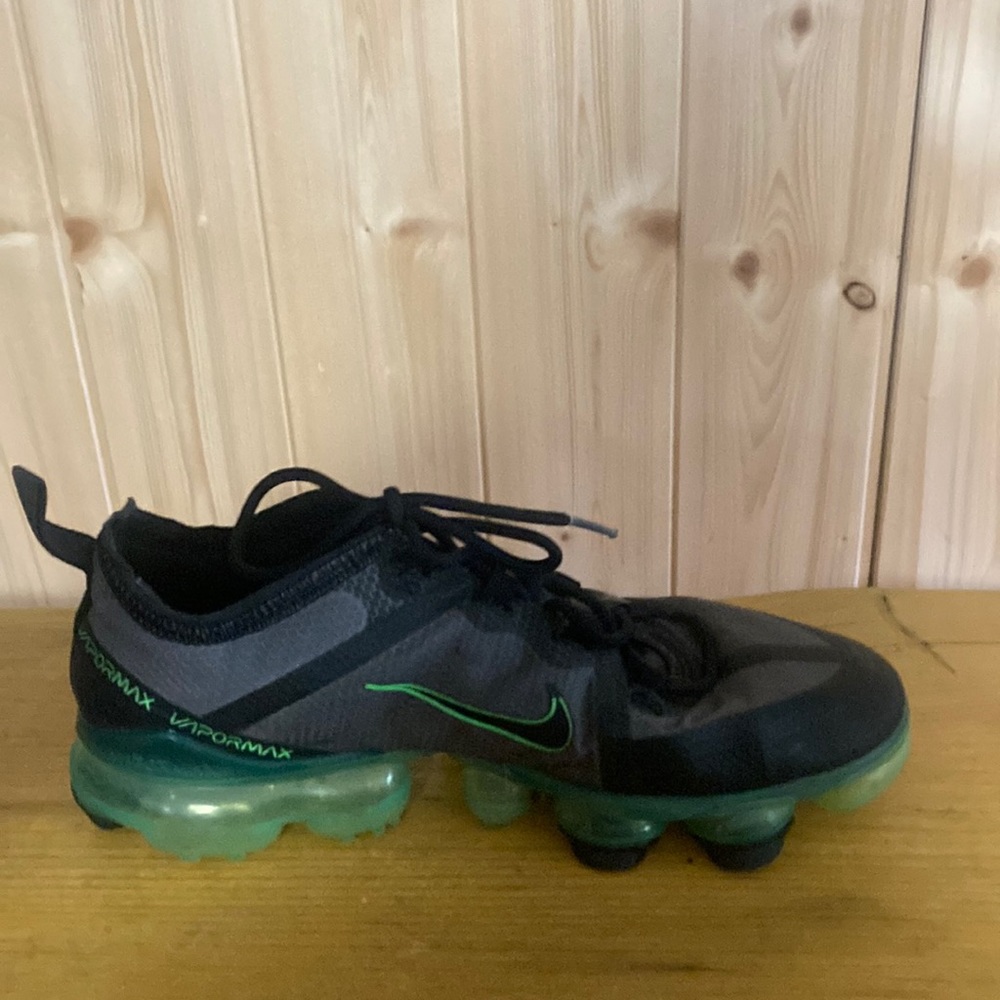 Youth Nike Vapormax